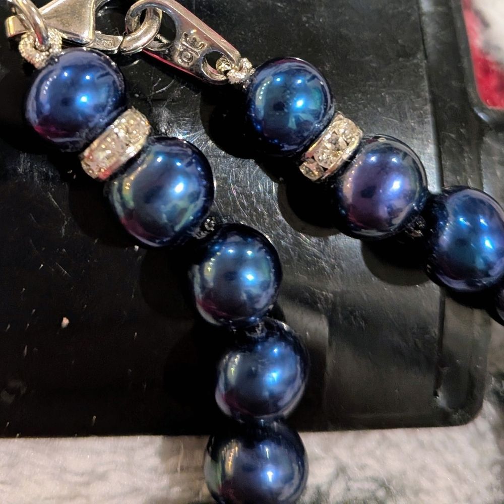 Danbury Mint Vintage Blue Cultured Pearl Statement Necklace Rhinestone Accents - Picture 2 of 3
